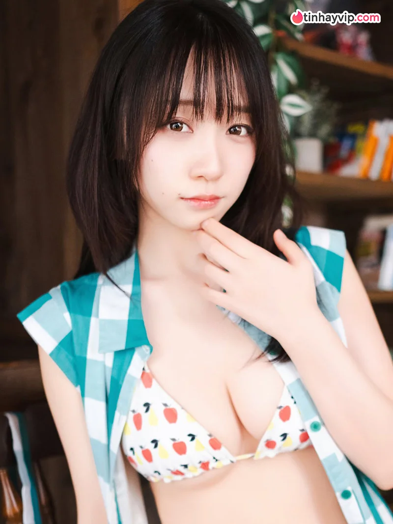 Cosplayer Iori Moe khiến nhiều fan nam phấn khích