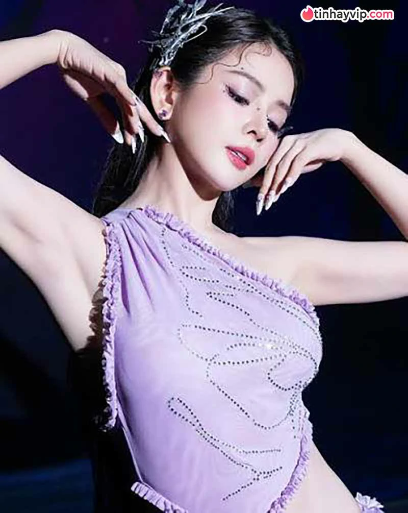 DJ Mie: Hành trình sự nghiệp của búp bê tài năng