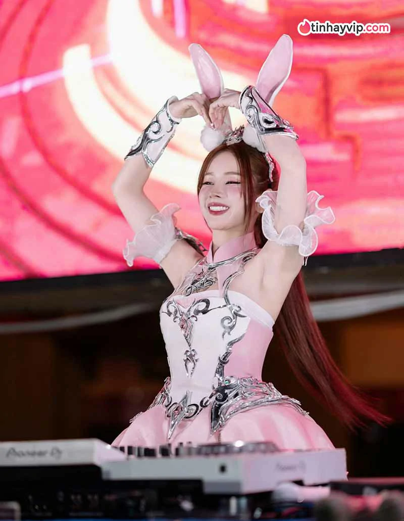 DJ Mie: Hành trình sự nghiệp của búp bê tài năng