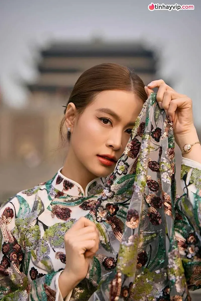 Hoàng Thùy Linh: Hành trình bứt phá của mỹ nữ đa tài