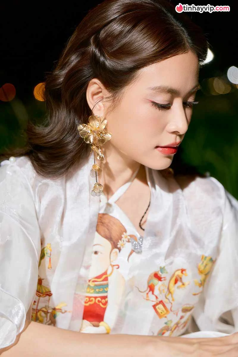 Hoàng Thùy Linh: Hành trình bứt phá của mỹ nữ đa tài
