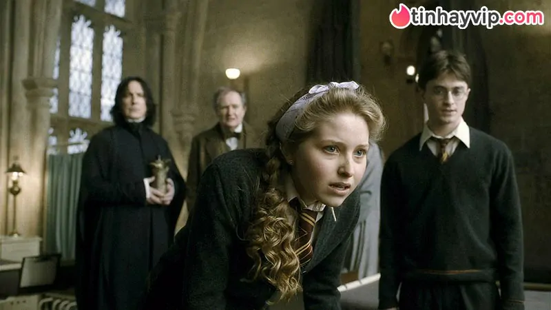 Bạn gái Ron Weasley gây bão khi gia nhập OnlyFans: Sự thật đắng lòng đằng sau kênh nội dung gây tranh cãi