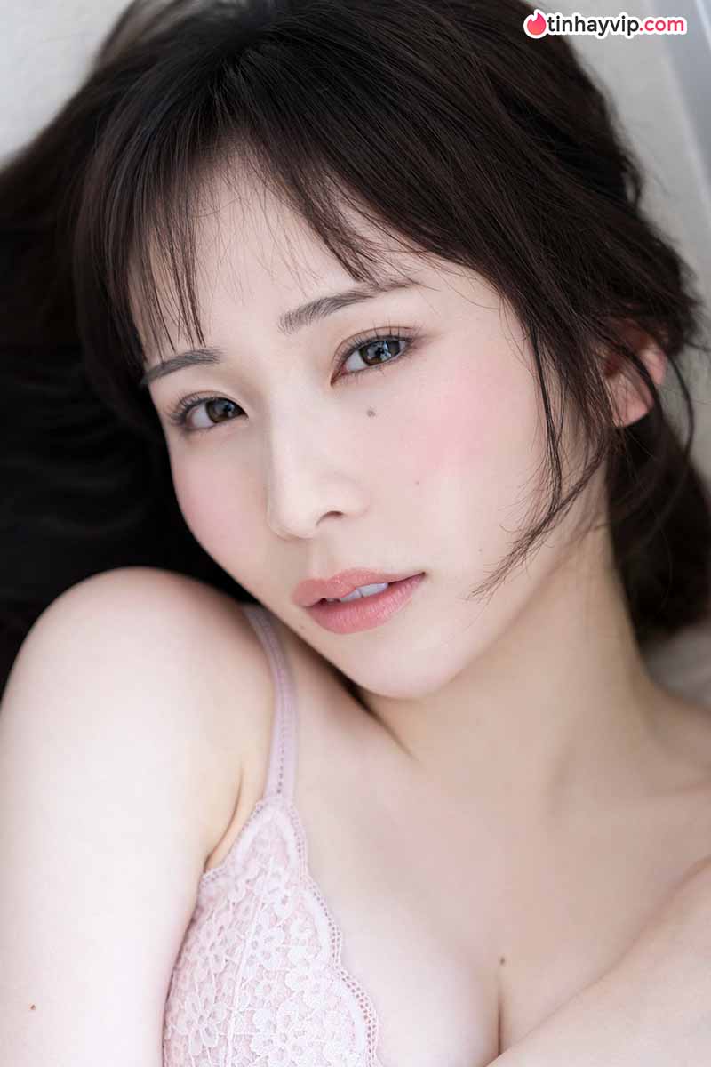 Kurihara Mayu khoe vẻ đẹp ngọt ngào trong bộ ảnh mới