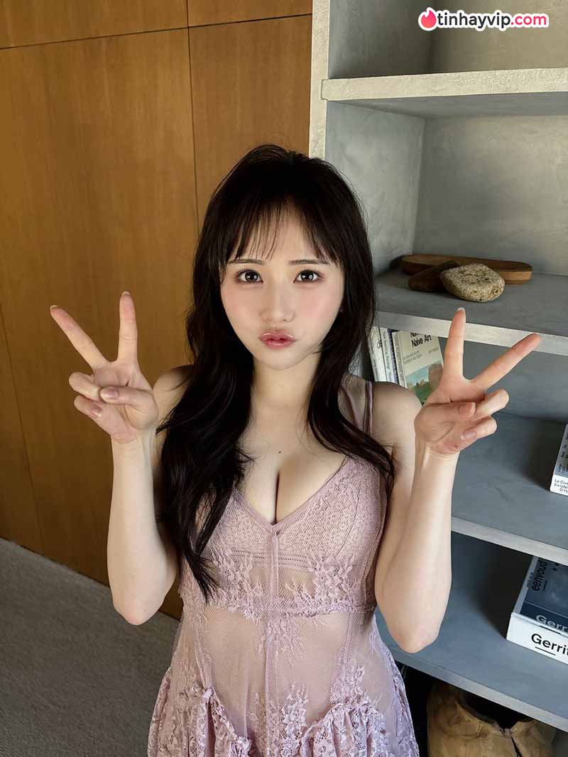 Kurihara Mayu khoe vẻ đẹp ngọt ngào trong bộ ảnh mới