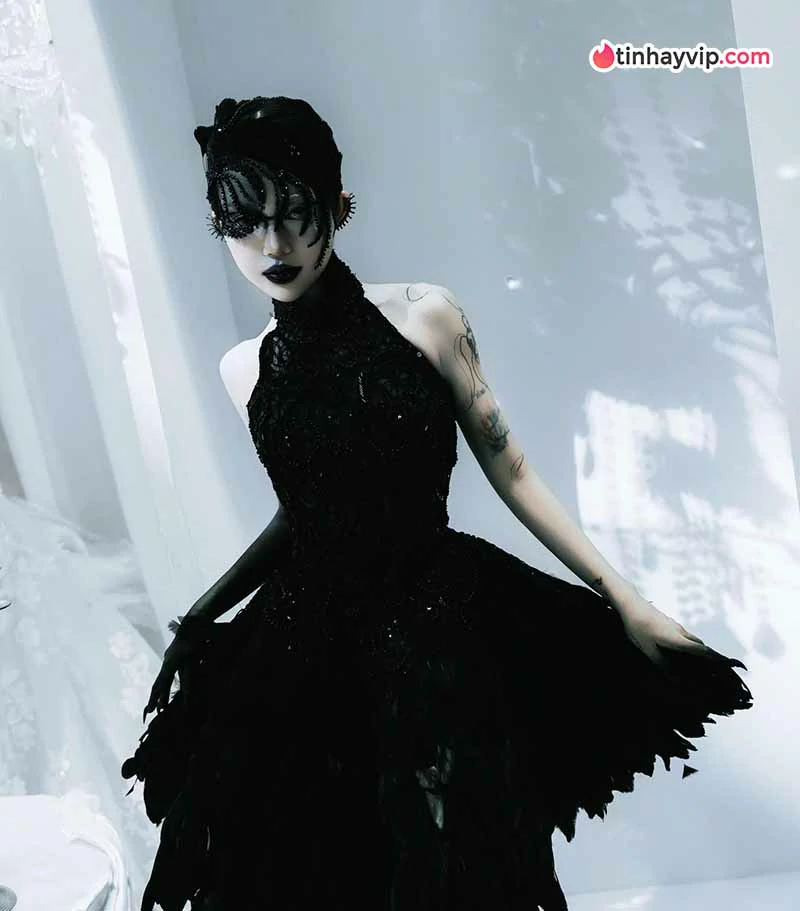 Linh Ngọc Đàm và hành trình từ streamer đến fashionista
