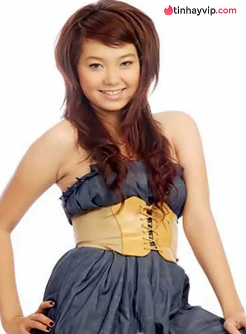 Minh Hằng: Hành trình từ ca sĩ tuổi teen đến nghệ sĩ đa tài