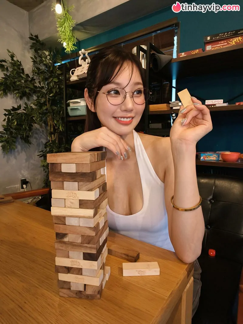 Chân dài Mirei Shirakawa thả nhẹ thư tay gia nhập MOODYZ lập tức cán mốc 10.000 follower
