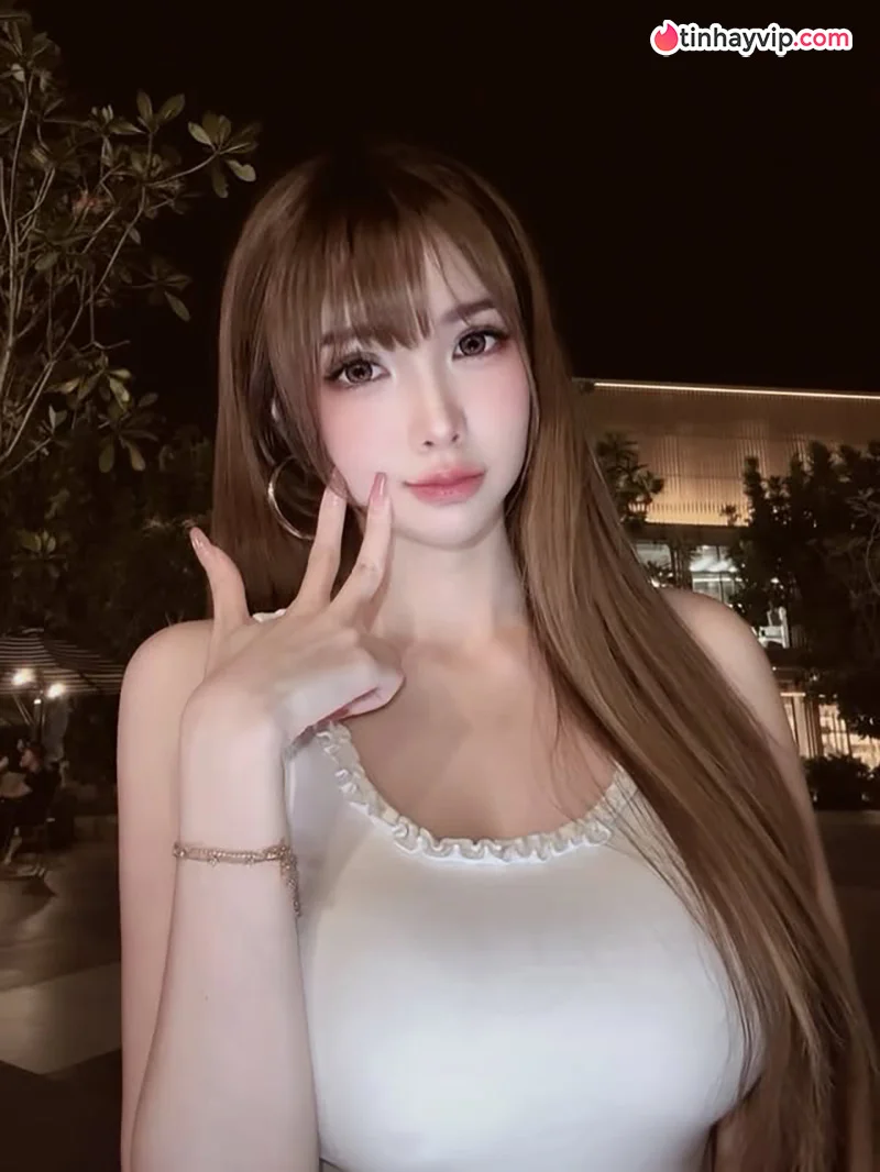 Gái xinh cực phẩm Cyndyjesslynn thu hút trong diện mạo mới