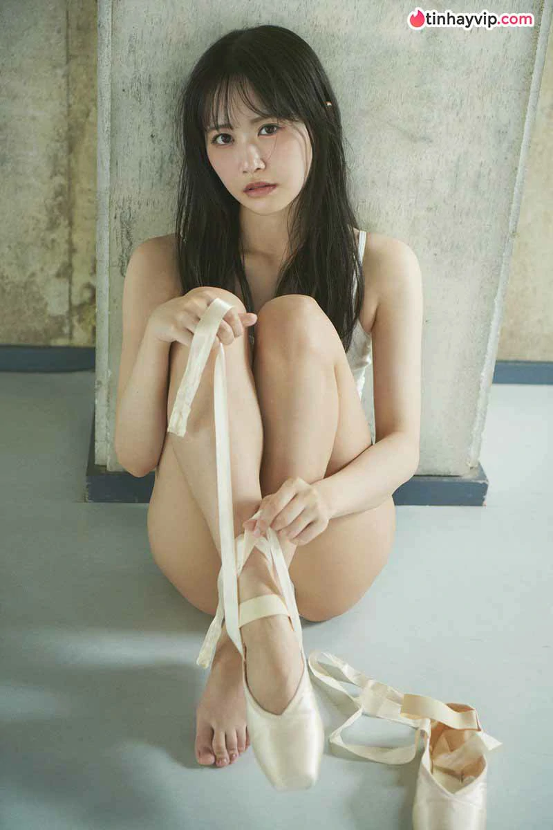Nakamura Mai khoe vẻ đẹp trưởng thành trong photobook mới