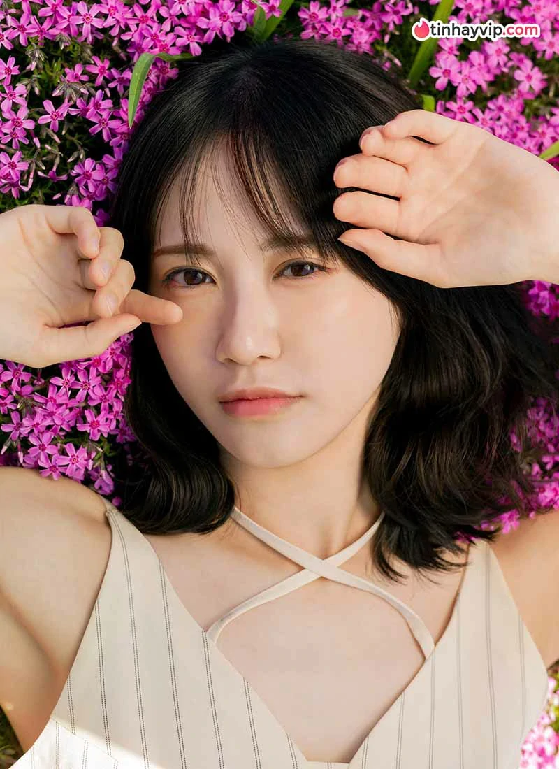 Nakamura Mai khoe vẻ đẹp trưởng thành trong photobook mới