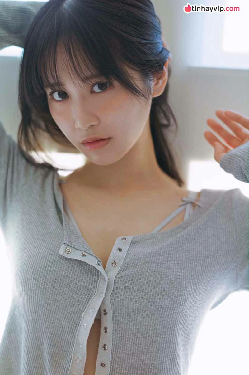 Nakamura Mai khoe vẻ đẹp trưởng thành trong photobook mới