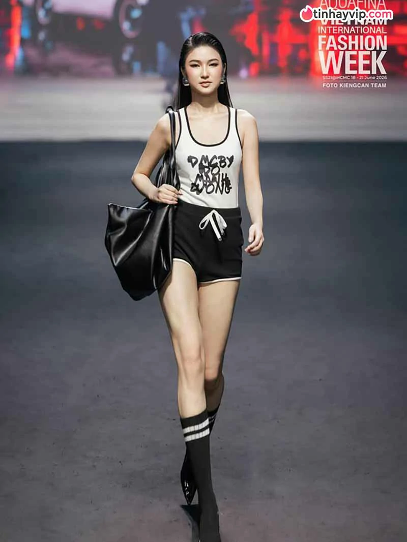 Nàng Mơ thay đổi phong cách, ngày càng quyến rũ
