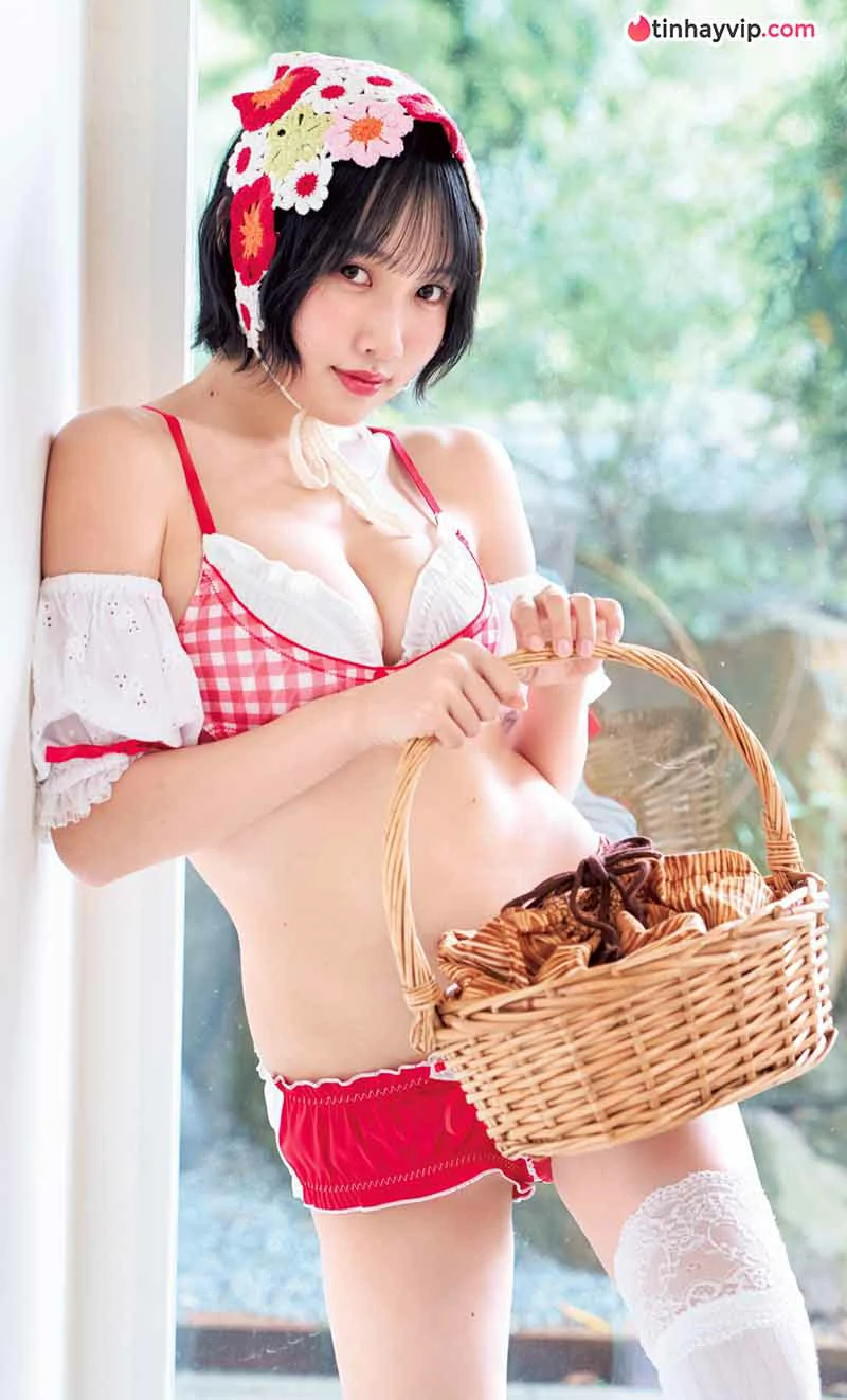Ogura Azusa khoe body cực phẩm trong ảnh nội y mới