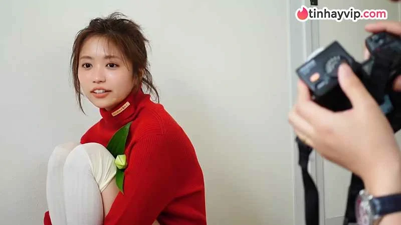Ohara Yuno gây sốt với video hậu trường đầy cuốn hút