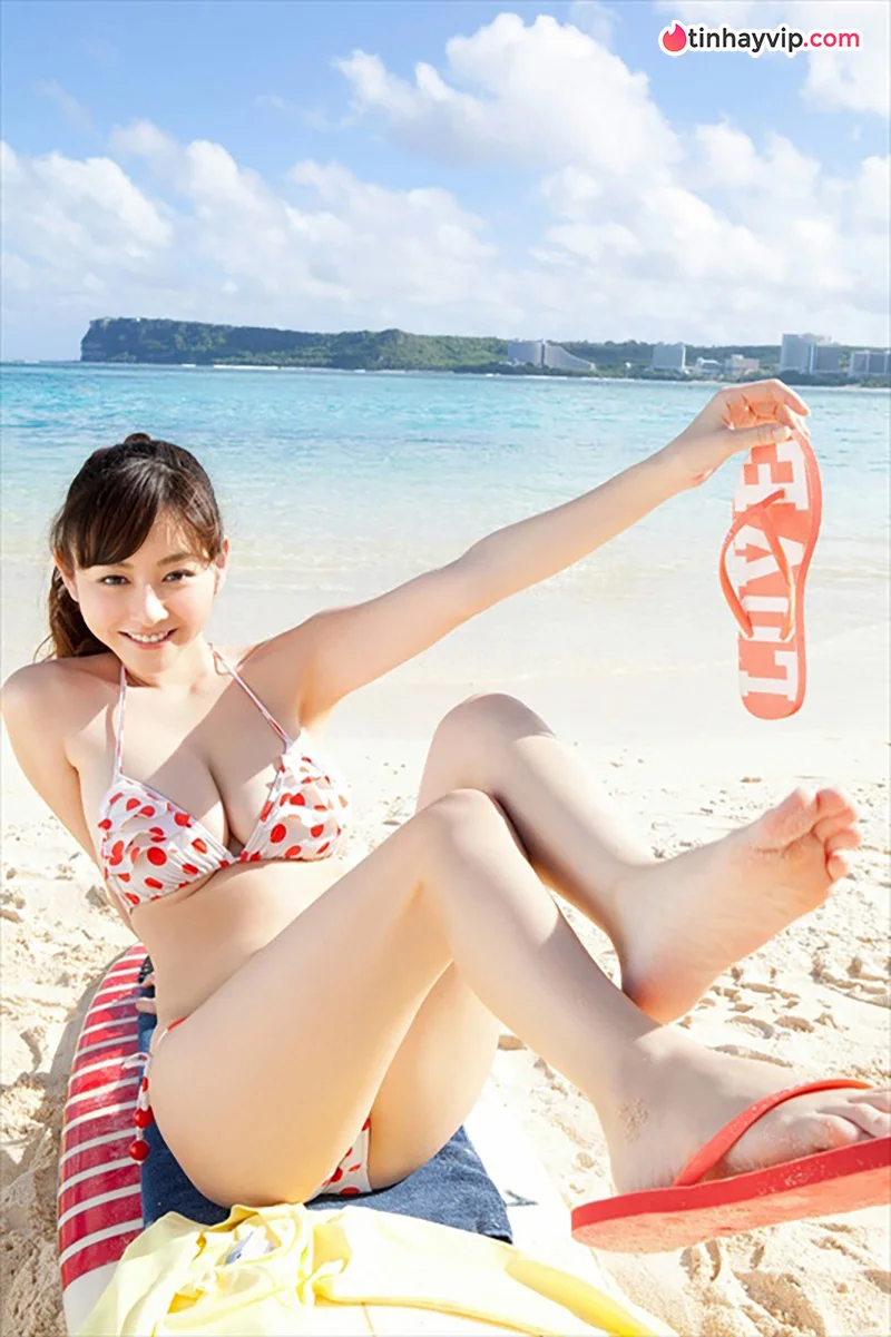 Hành trình từ người mẫu ảnh bikini đến nữ diễn viên AV ấn tượng trong lòng công chúng của Sugihara Anri