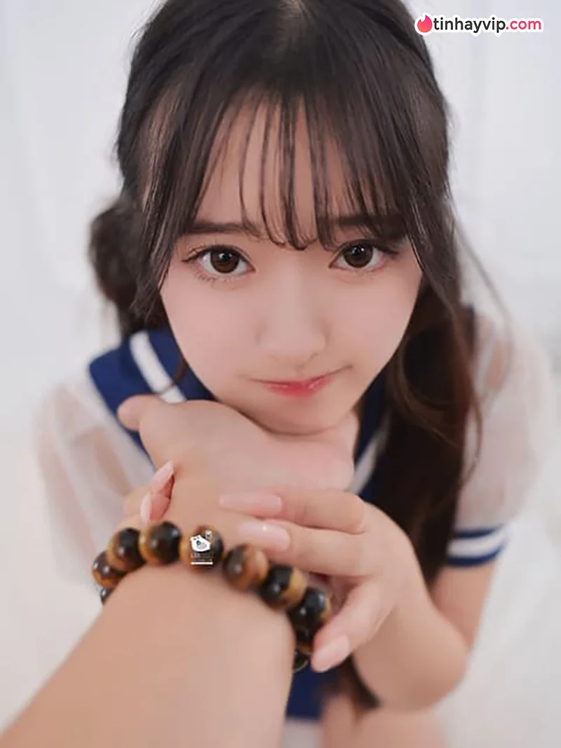 Tiểu sử Hanamori Kaho, Hanamori Kaho là ai