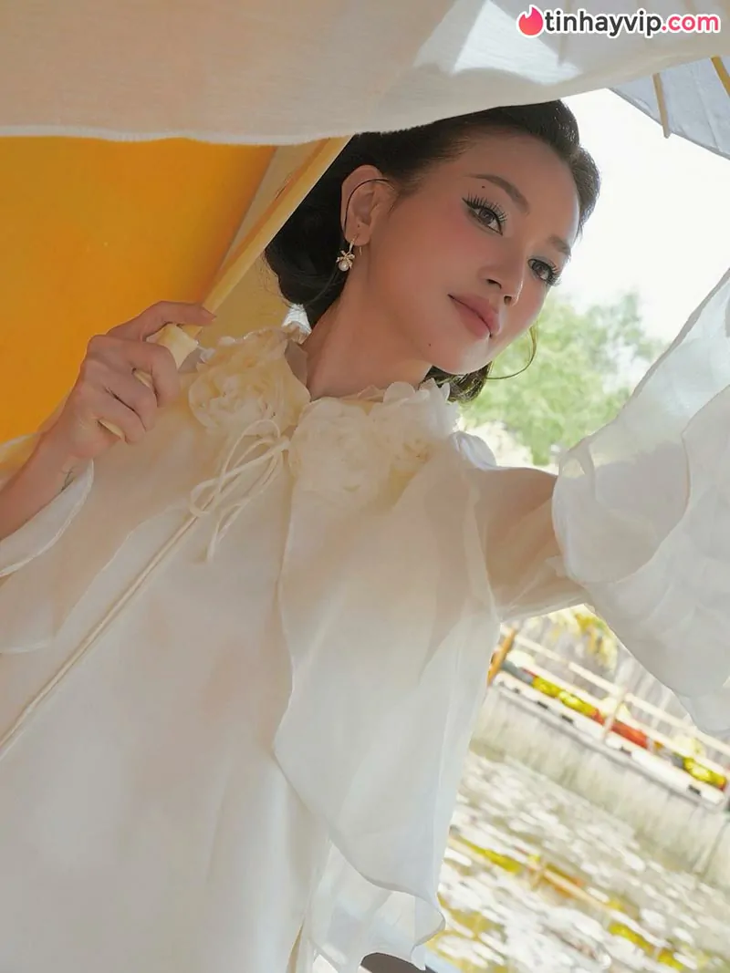 Sĩ Thanh là ai? Tiểu sử Sĩ Thanh và sức hút khó cưỡng của của nữ nghệ sĩ quyến rũ