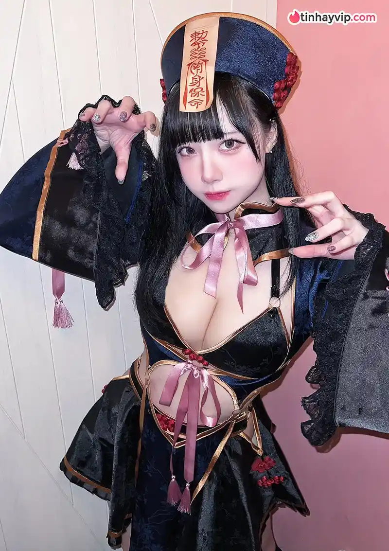 Hot girl Hàn Quốc mặc bikini cực cuốn