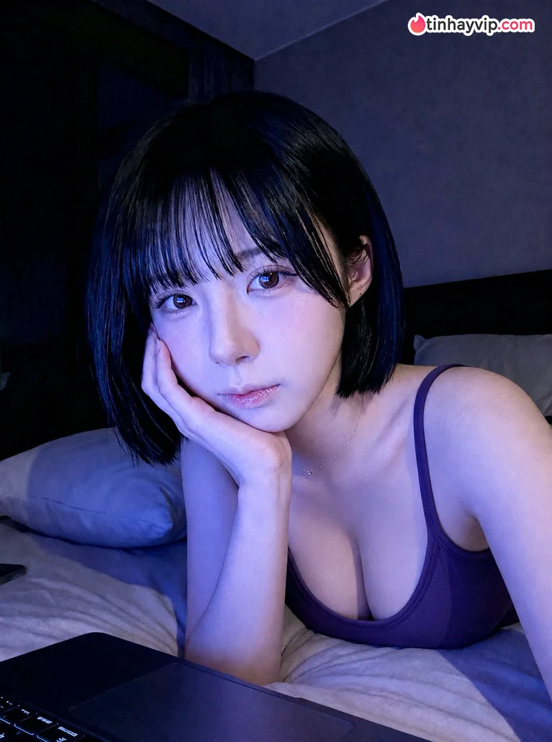 Hot girl Hàn Quốc mặc bikini cực cuốn