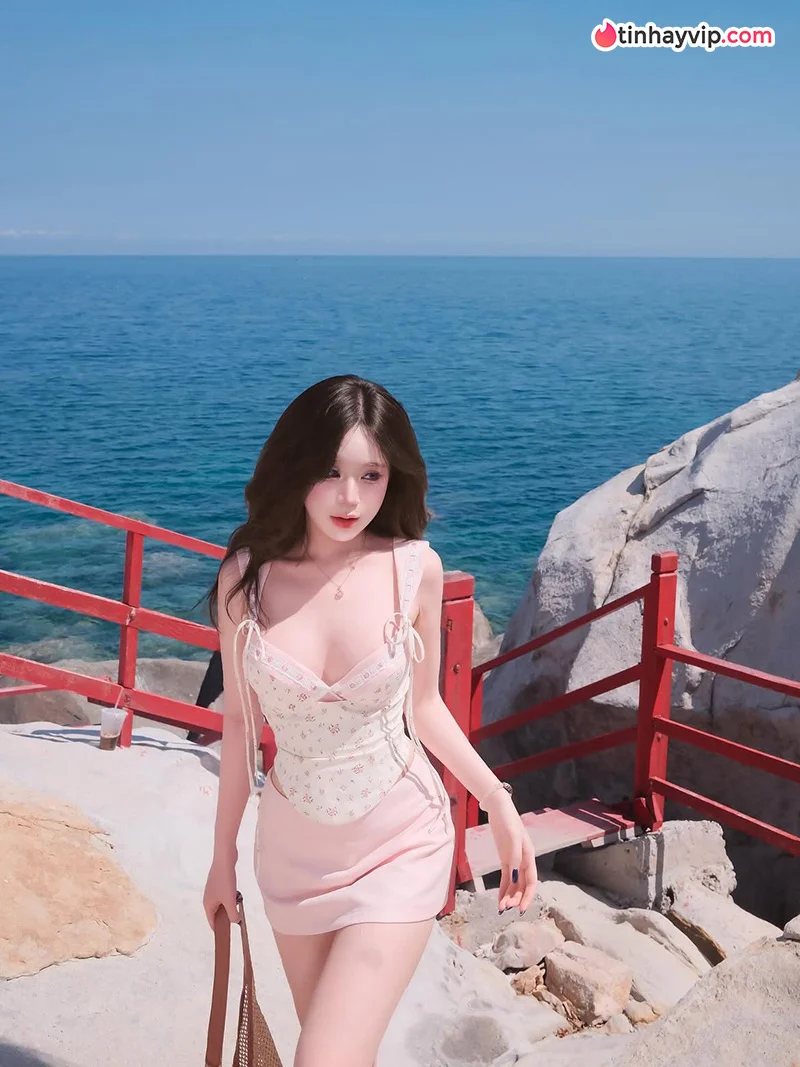 Gái xinh Instagram Hạnh Nhi