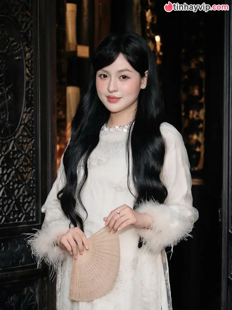 Hot girl trứng rán Trần Thanh Tâm diện bikini khoe trọn vóc dáng nóng bỏng sau sinh