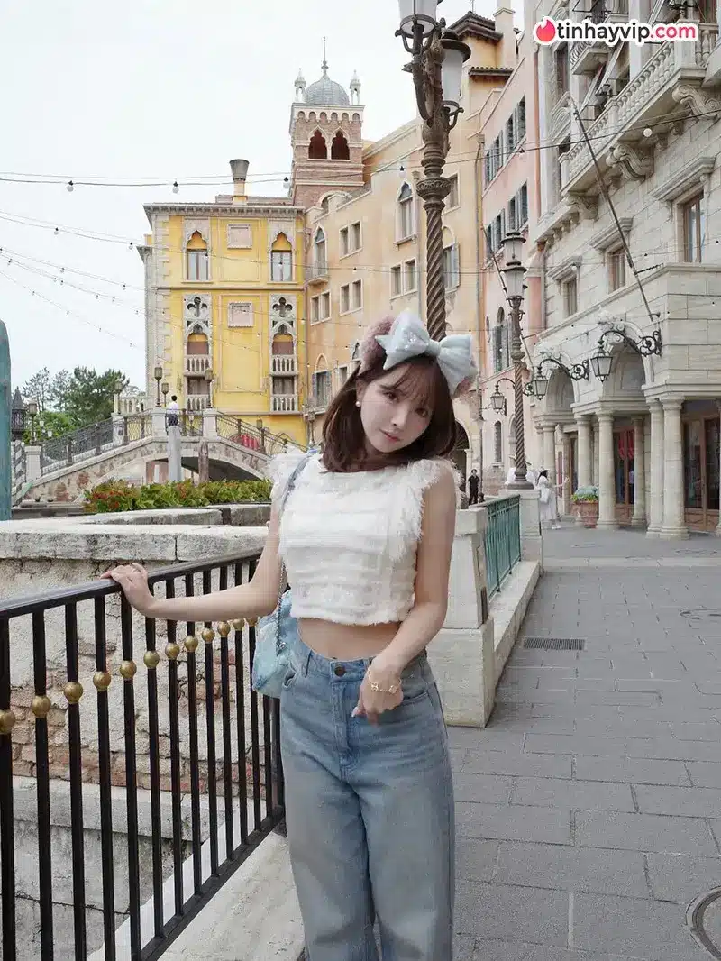 Yua Mikami mặc bikini đầy quyến rũ trong bộ ảnh mới