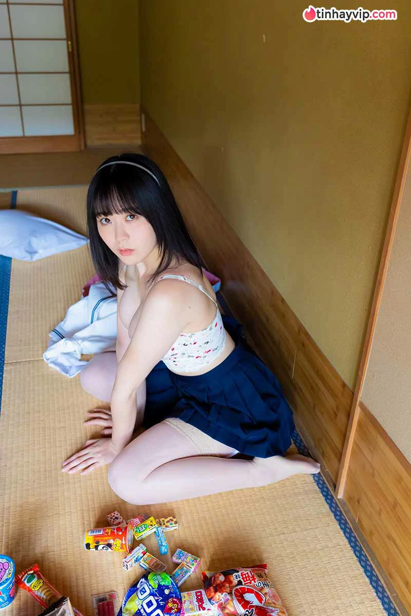 Yuki Yomichi khoe vóc dáng nổi bật trong bộ ảnh áo tắm