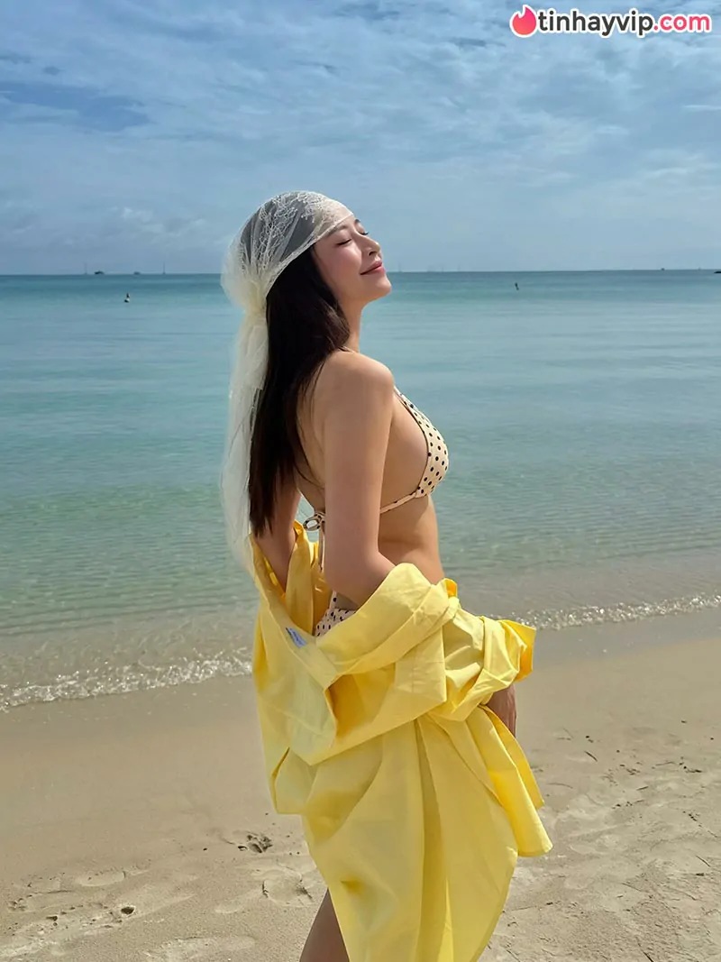 Chi Pu bùng nổ nhan sắc tại sự kiện âm nhạc, hé lộ cuộc sống sang chảnh vạn người mê