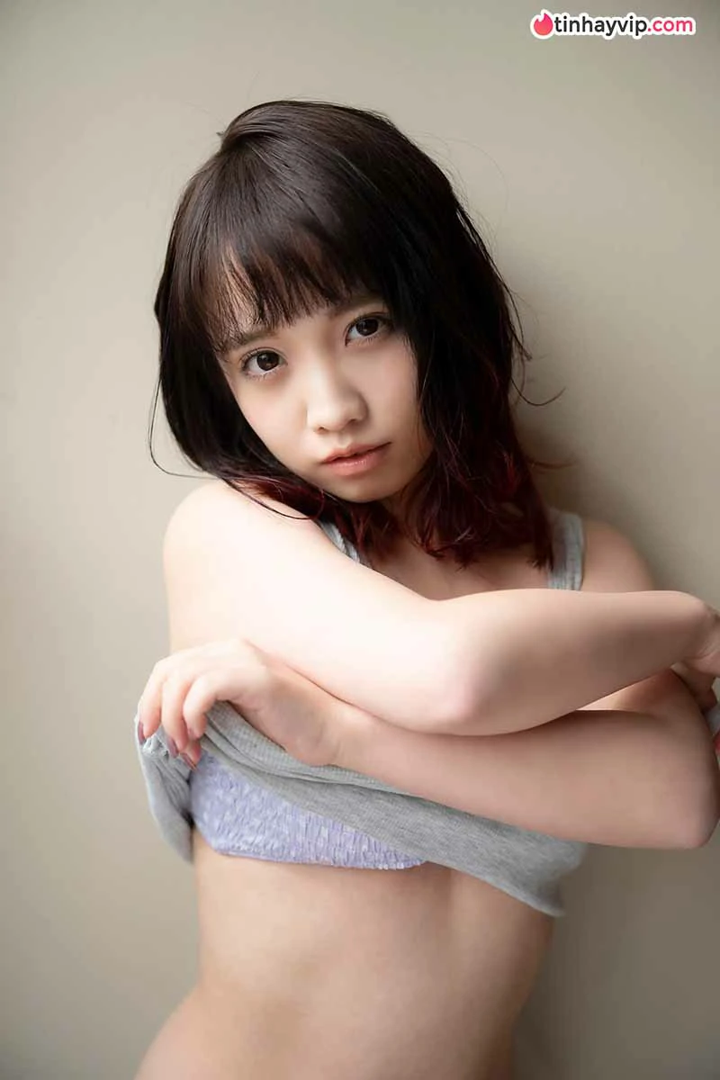 Hanon Mayu xuất hiện trên Weekly Playboy với bộ ảnh mới