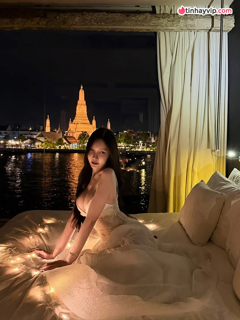 Ảnh gái xinh Thái Lan mặc bikini cực nét