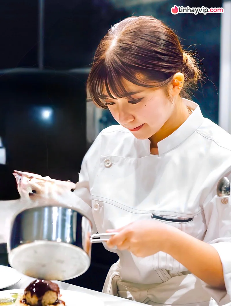 Kawagoe Niko - Từ đầu bếp đến diễn viên AV