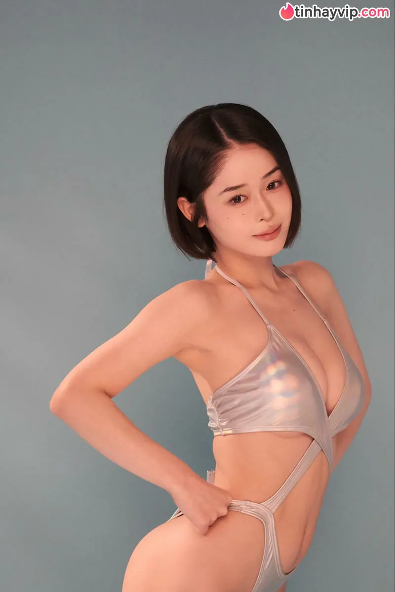 MINAMO hé lộ quá khứ bị cha bạo hành khiến cõi mạng bàng hoàng