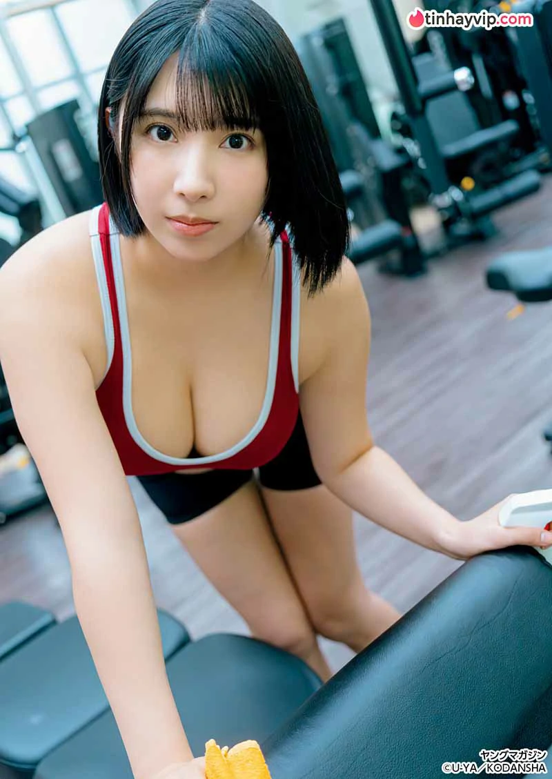 Mitsuhashi Kun: nữ dược sĩ I cup gây chú ý với ảnh nội y