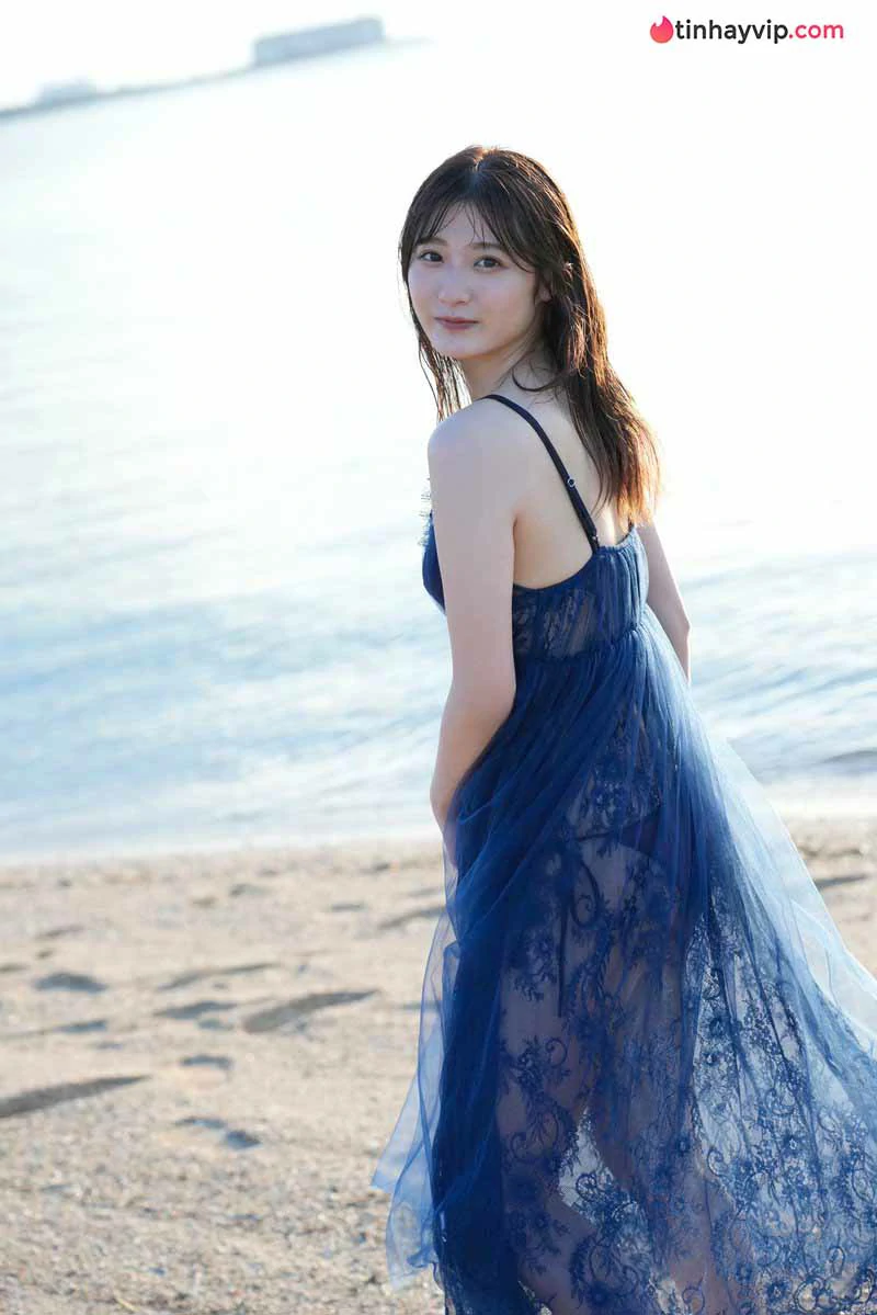 Miyazaki Sono tái xuất gravure sau 2 năm trên Young Jump