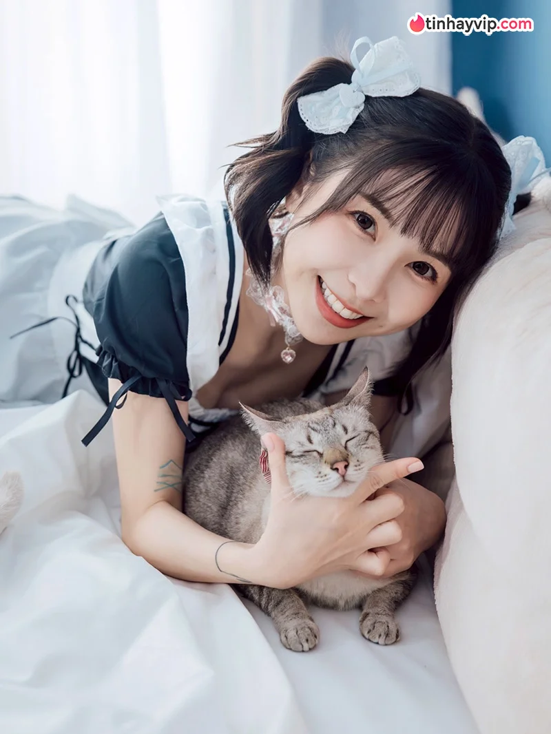Nữ diễn viên Tiny Lu bức xúc vì định kiến nghề nghiệp 18+