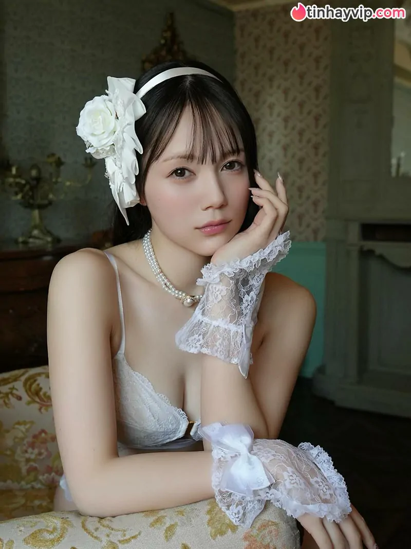 Bất ngờ trước quá khứ tình trường của Reimu Suzumori: Bị tỏ tình nhiều tới mức sinh nghi!