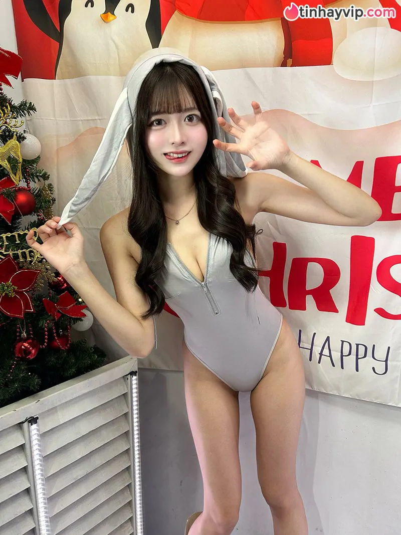 Rino Sakurano tuyên bố giải nghệ, nhờ netizen đặt nghệ danh mới để rẽ hướng sự nghiệp