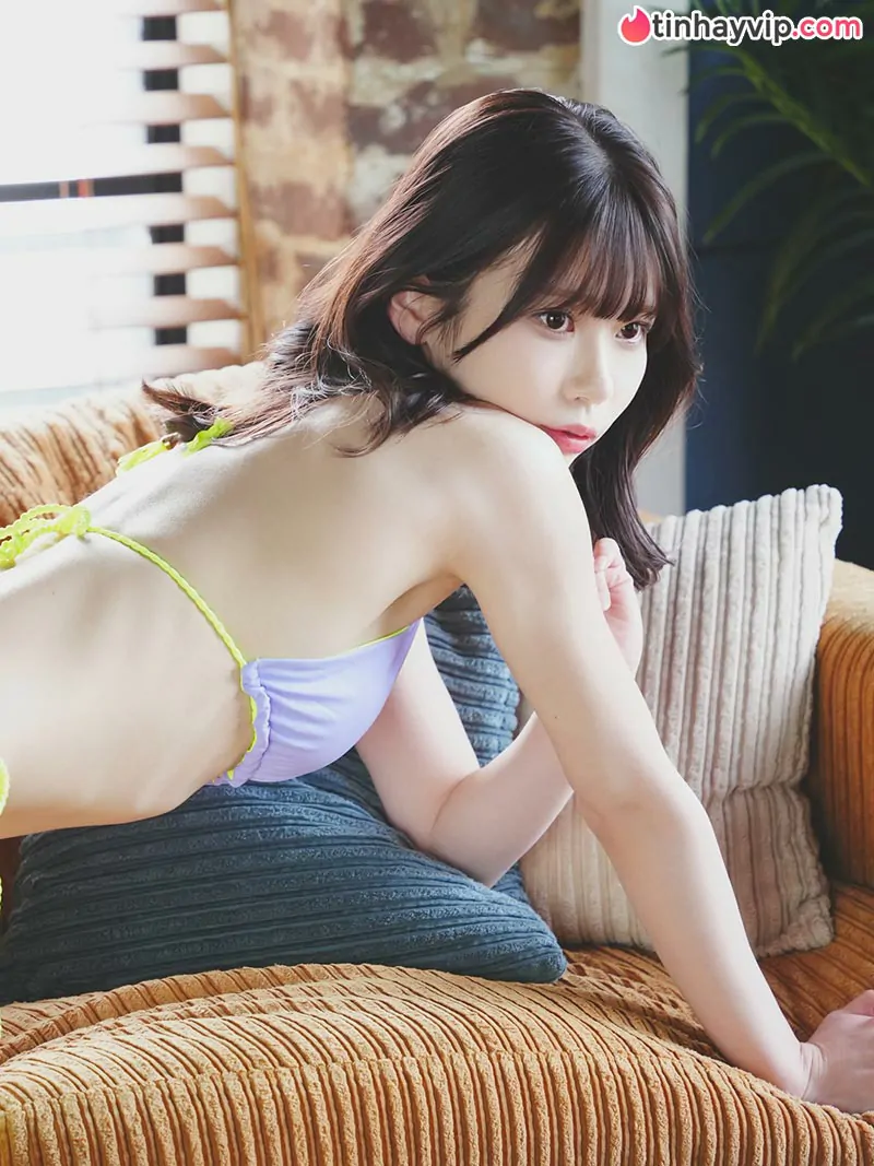 Mỹ nữ Aoi Ibuki bị thợ săn AV gạ gẫm trong lúc dạo phố khiến CĐM ngỡ ngàng