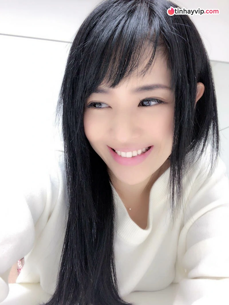 Aoi Sora tiết lộ tên thật bằng tiếng Hàn gây chú ý