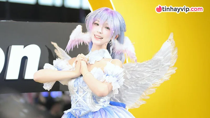 Nữ cosplayer bị bạn trai tố ngoại tình, đòi kiện ra tòa