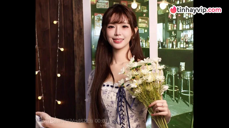 Nữ cosplayer bị bạn trai tố ngoại tình, đòi kiện ra tòa