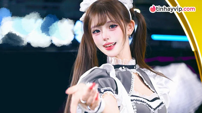 Nữ cosplayer bị bạn trai tố ngoại tình, đòi kiện ra tòa