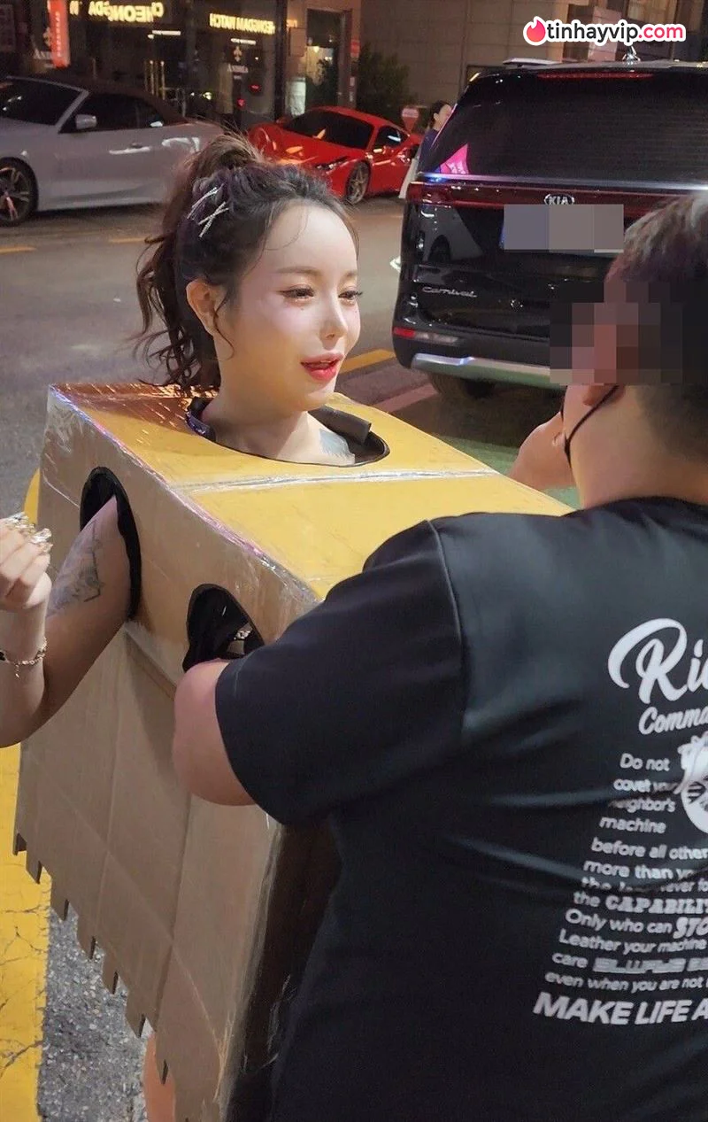 Ê-kíp phim 18+ bị tóm vì câu view bằng cách