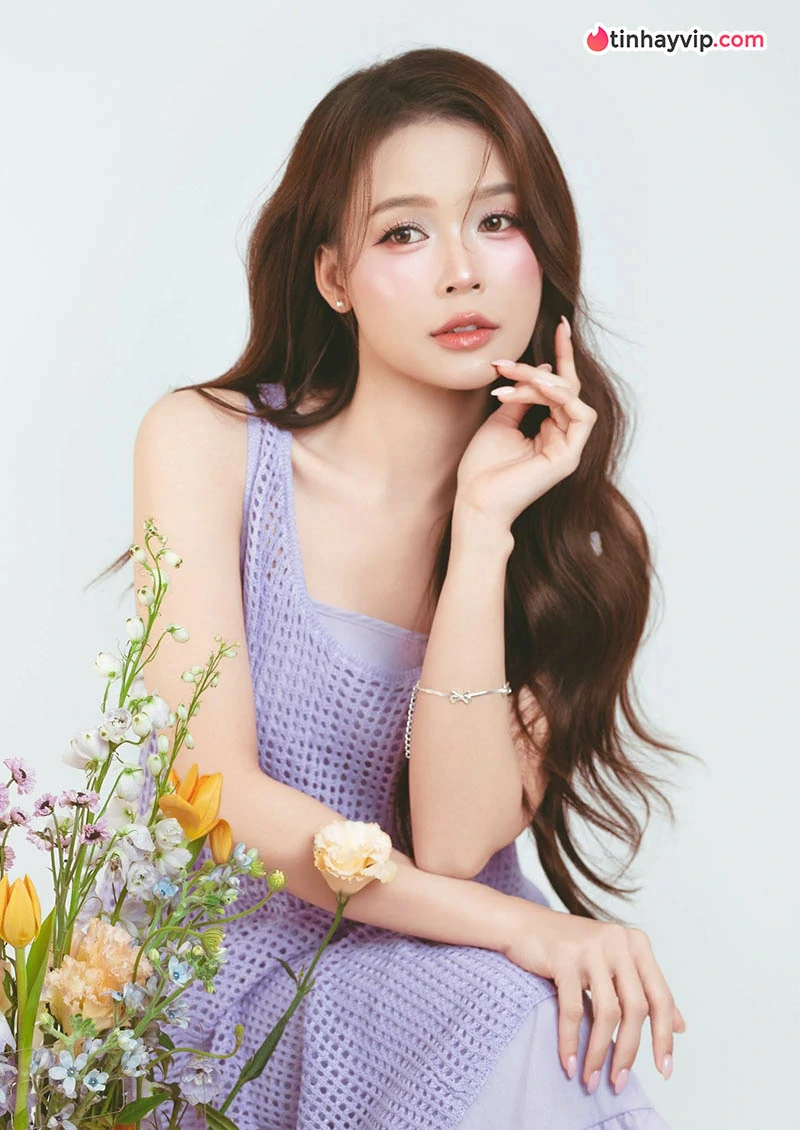 Nguyễn Hà My khoe bộ ảnh mới với nhan sắc ngọt ngào