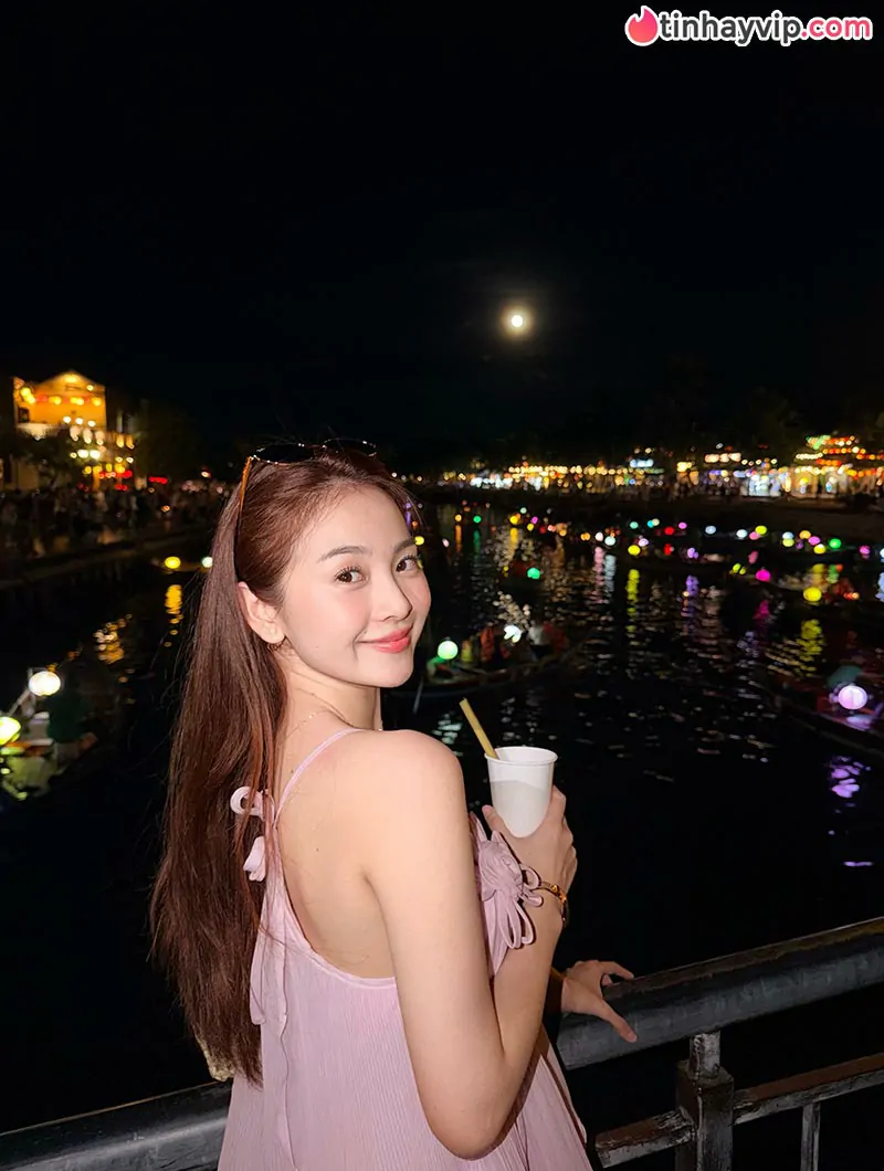 Vừa khoe sắc ngọt ngào tại Hội An, Tam Triều Dâng đã bị netizen réo tên vào drama tình ái