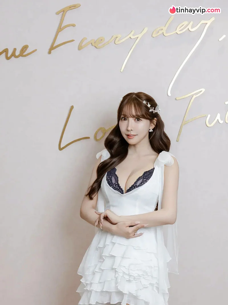 Idol 18+ Yua Mikami bốc lửa đến vậy nhưng vẫn…ế