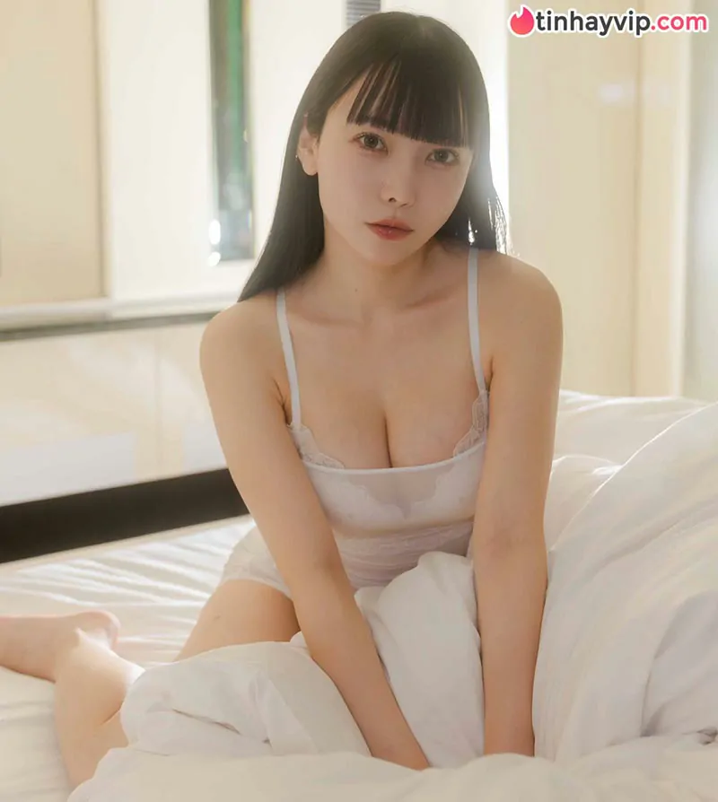 Yume Ono chia sẻ quá khứ từng tiêm hormone nam giới khiến dư luận ngỡ ngàng